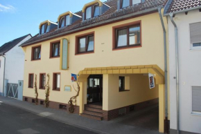 Hotel Rheingauer Tor